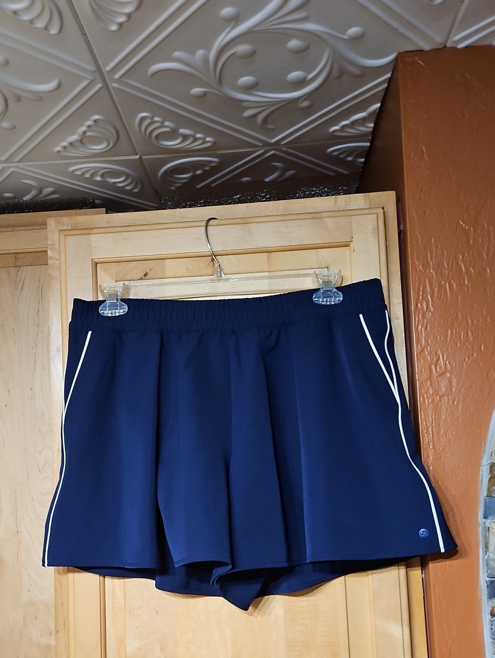 Calia By Carrie Underwood Navy Blue White Gym Shorts